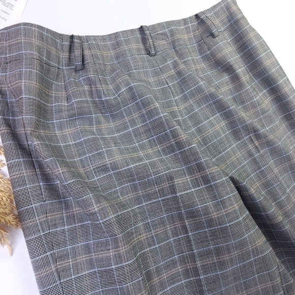 New Carlisle Grey Plaid Business Slacks Sz 14 - Picture 8 of 13